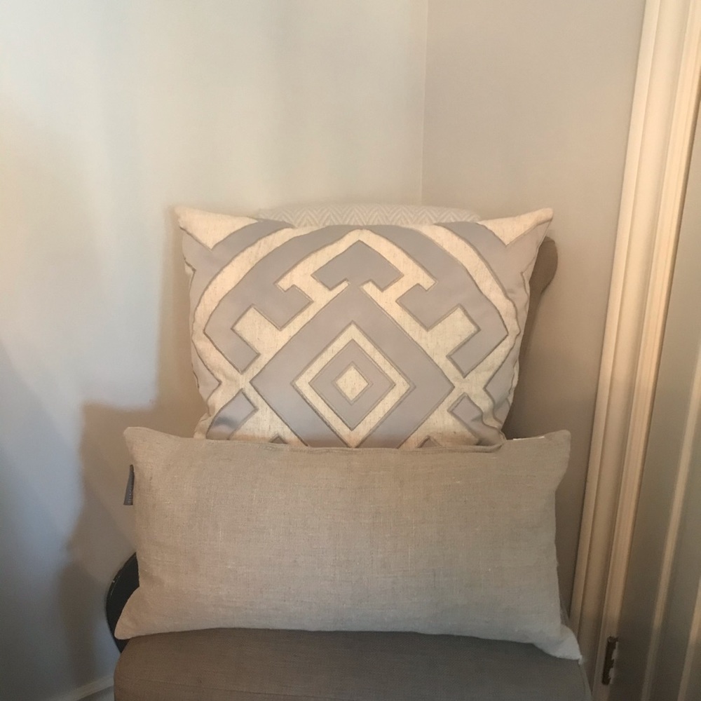 Decorative pillows